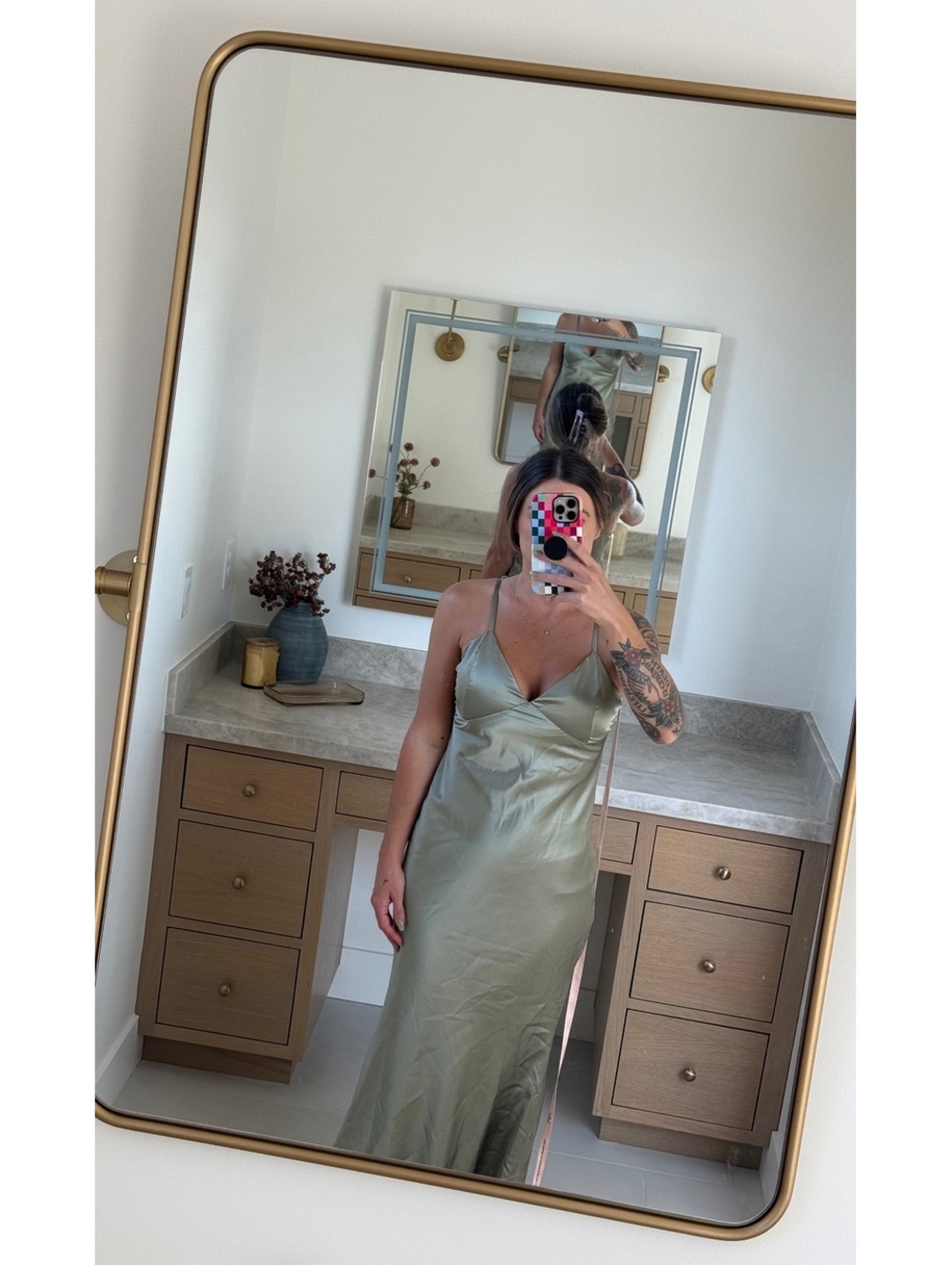 NWT Lulus Sage Green Satin V-Neck Maxi Dress Size Small